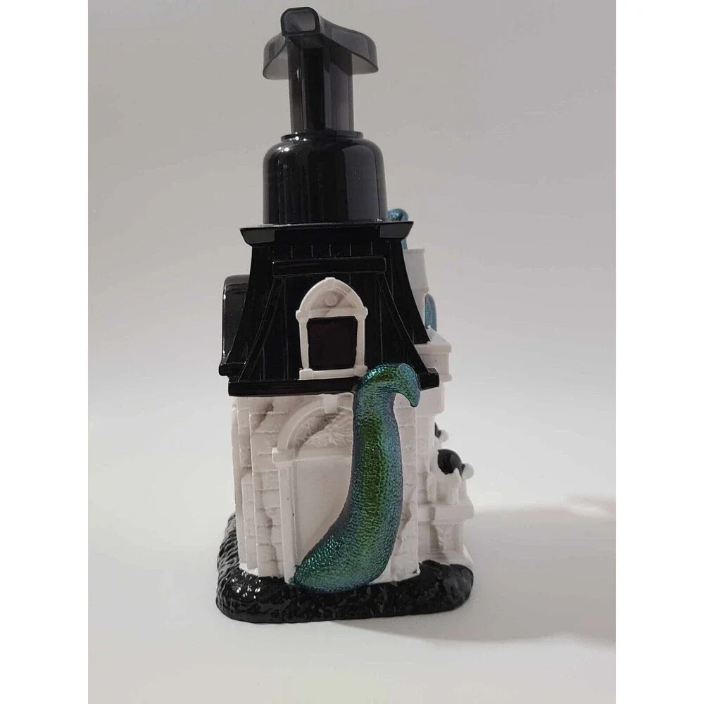 Bath & Body Works Haunted House HALLOWEEN 2024 Refillable Foaming Soap Dispenser